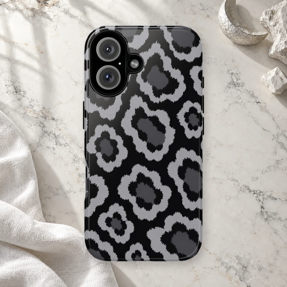 Black Leopard phone case print