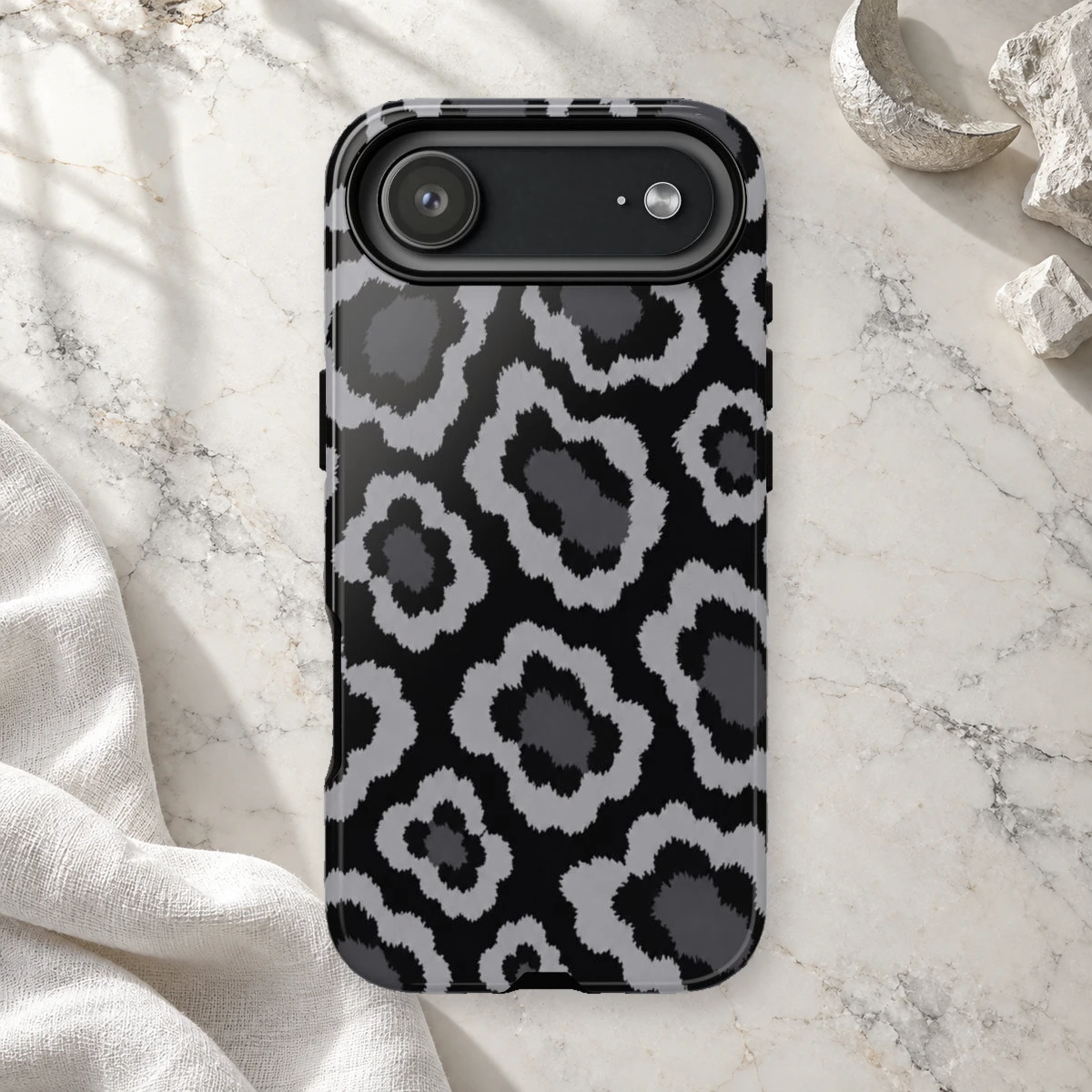 Black Leopard phone case print