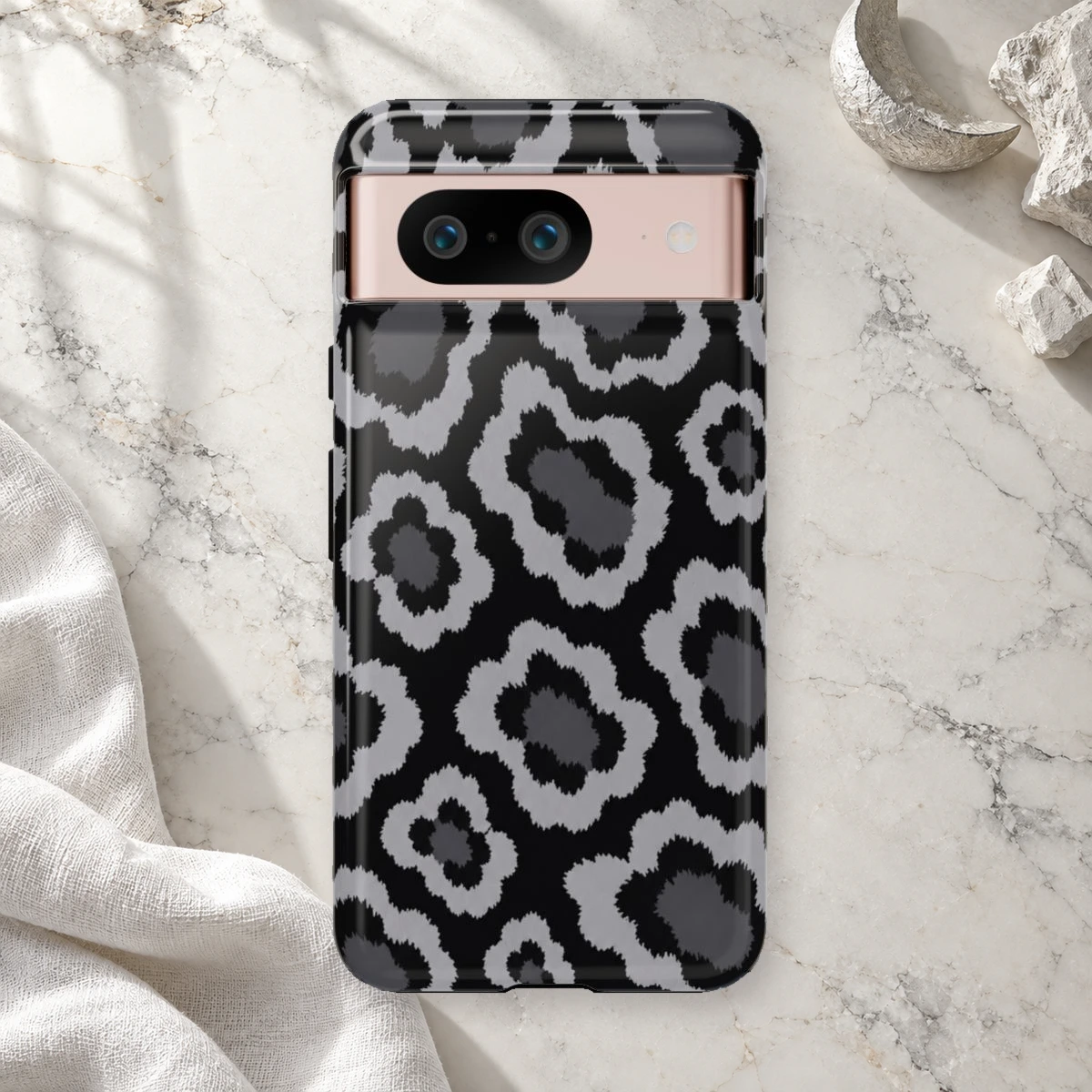 Black Leopard phone case print