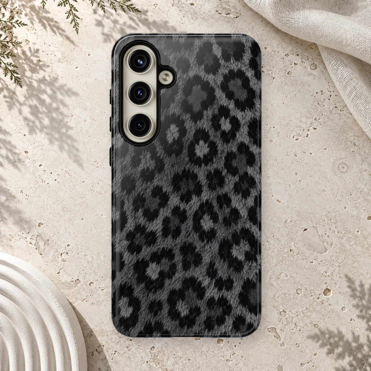 Black Leopard phone case print