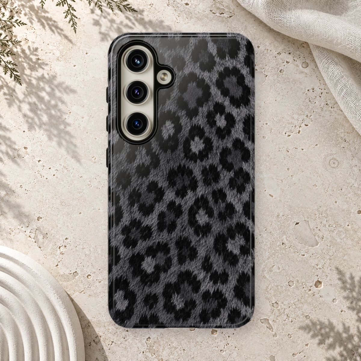 Black Leopard phone case print
