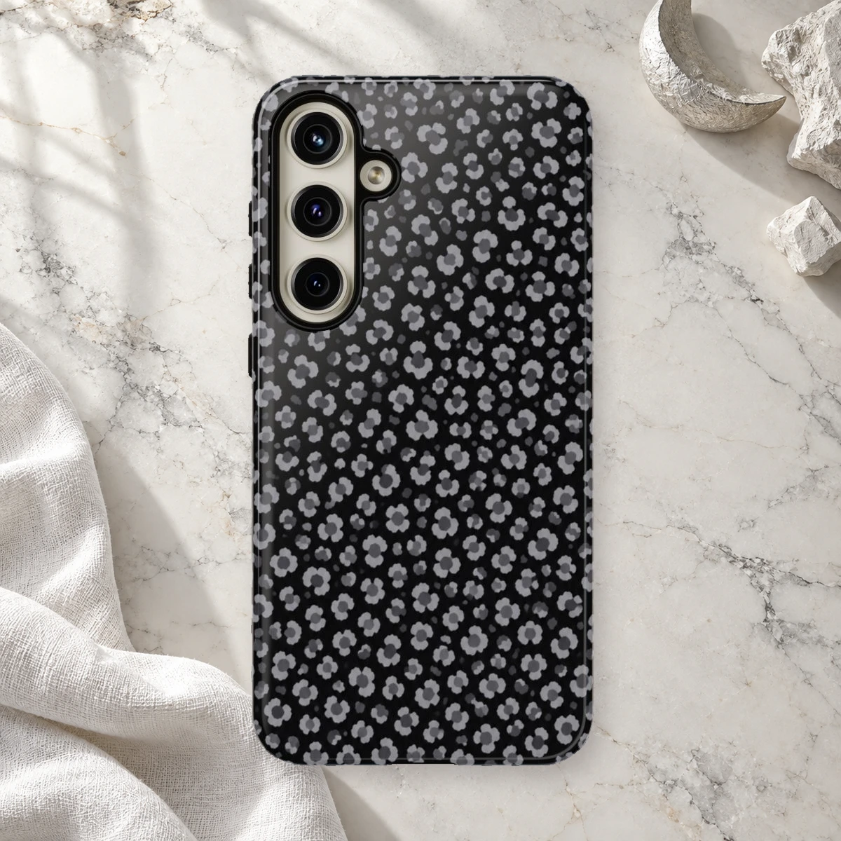 Black Leopard phone case print