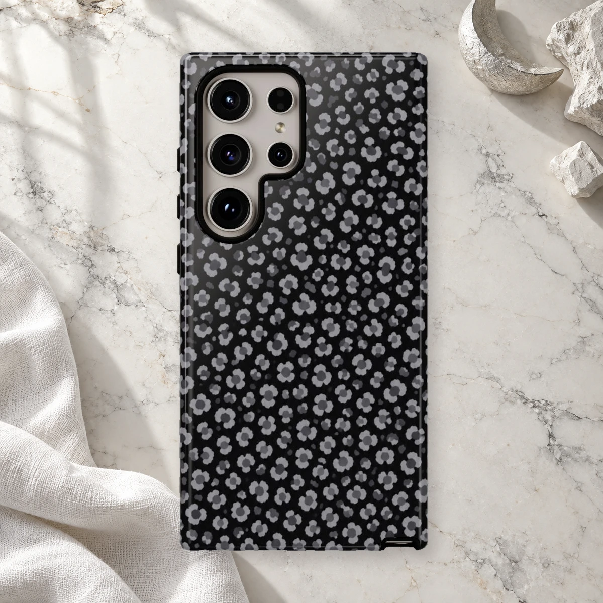 Black Leopard phone case print