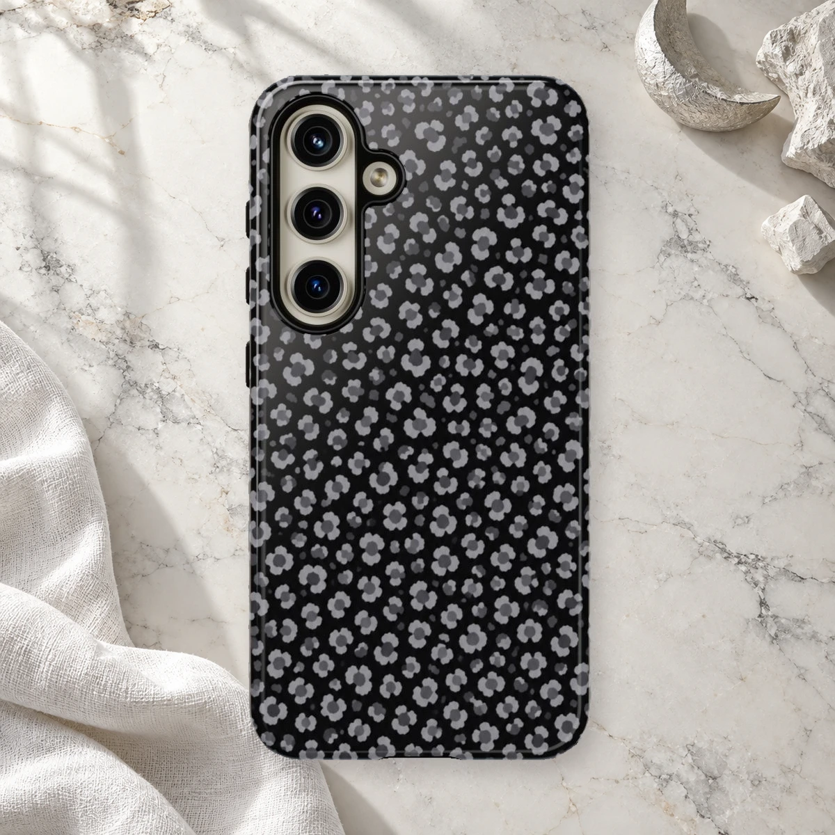 Black Leopard phone case print