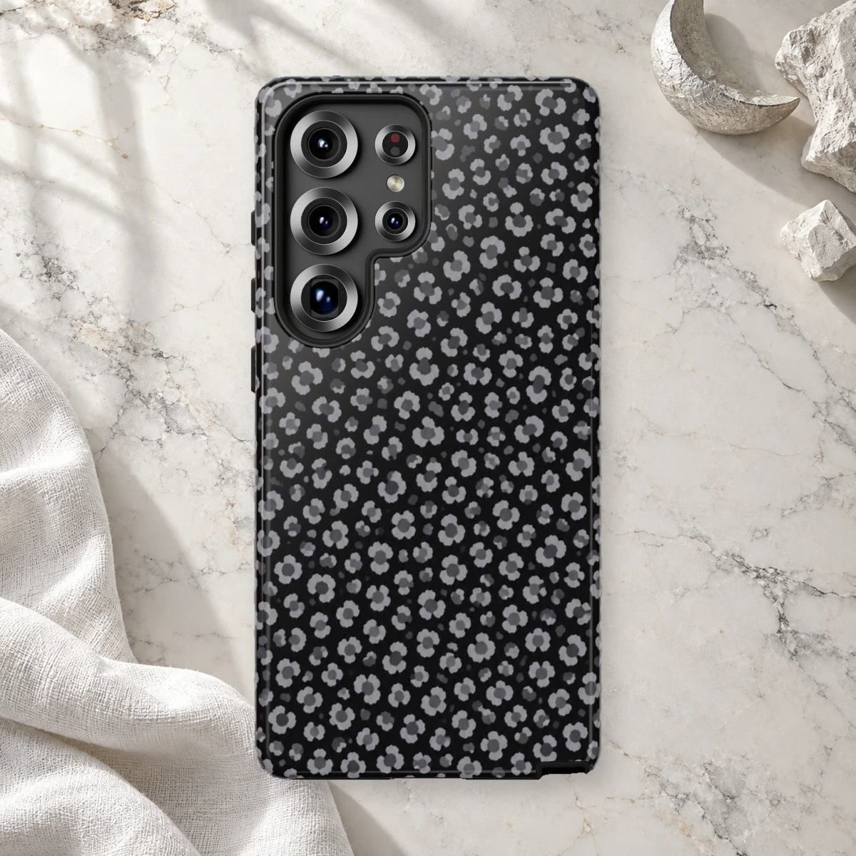 Black Leopard phone case print