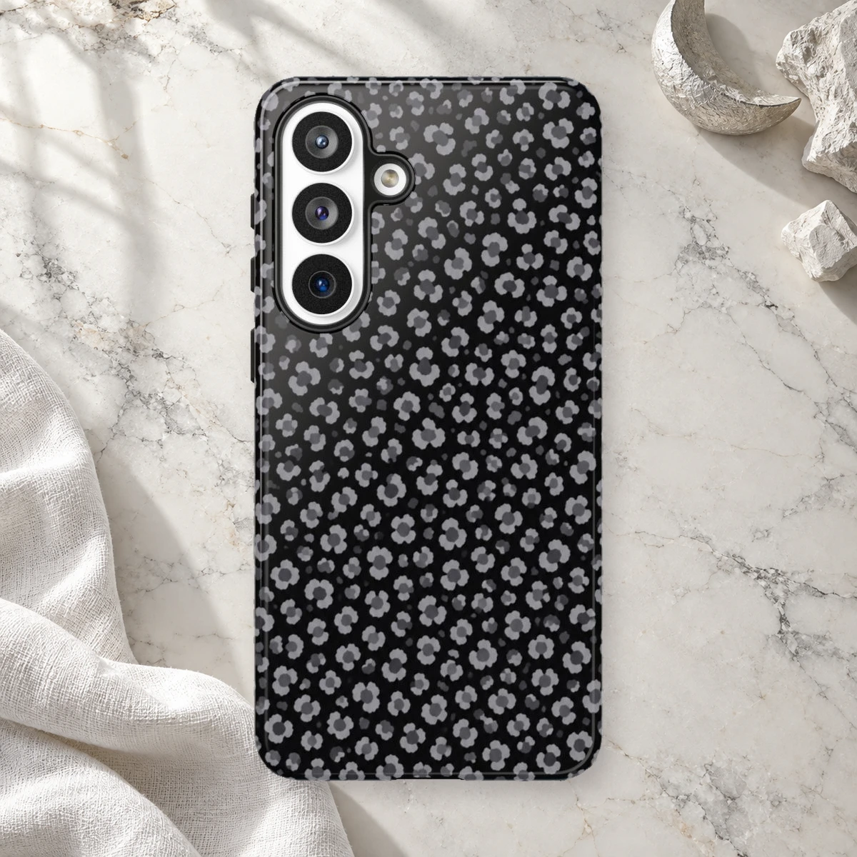 Black Leopard phone case print