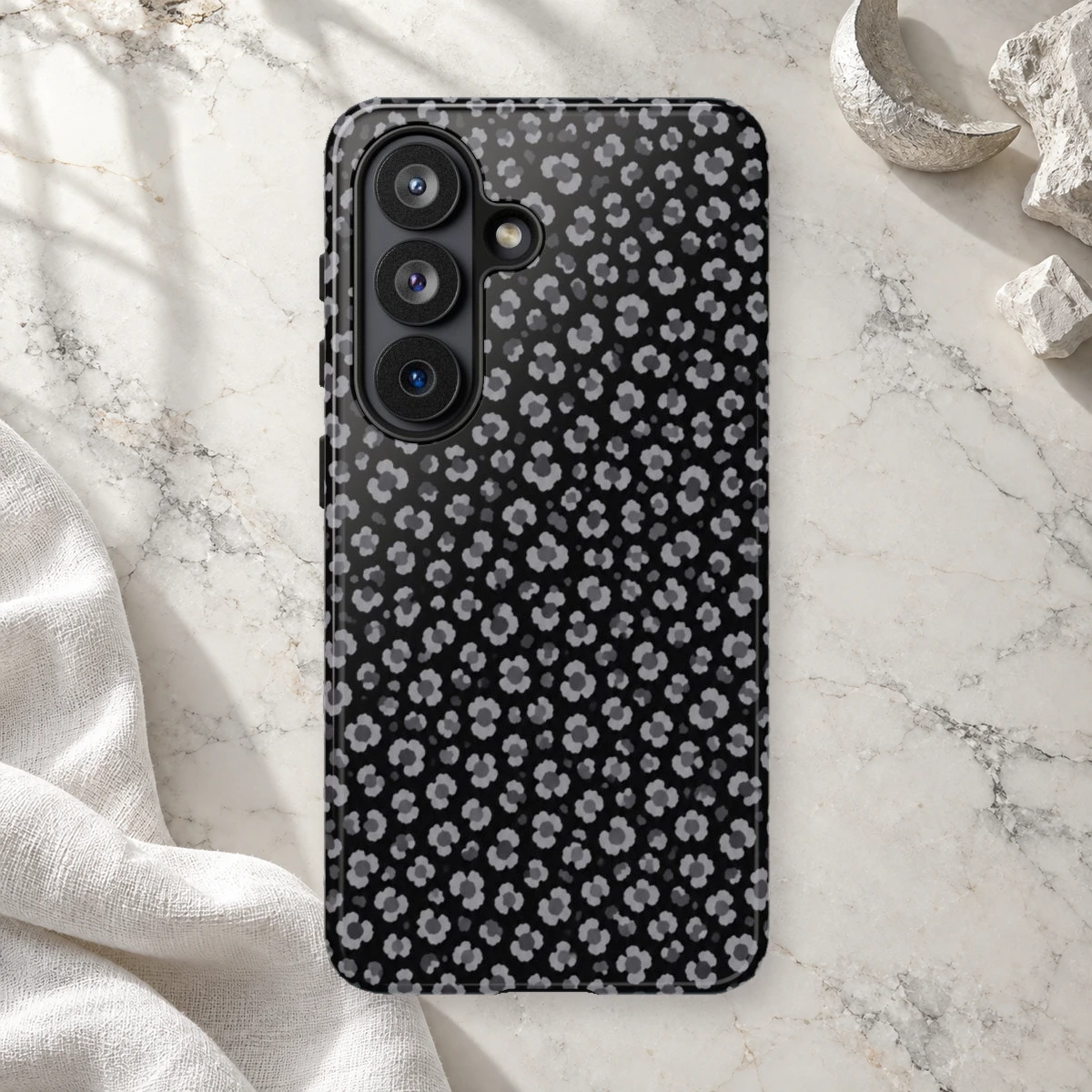 Black Leopard phone case print
