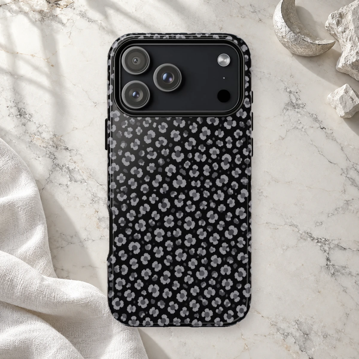 Black Leopard phone case print