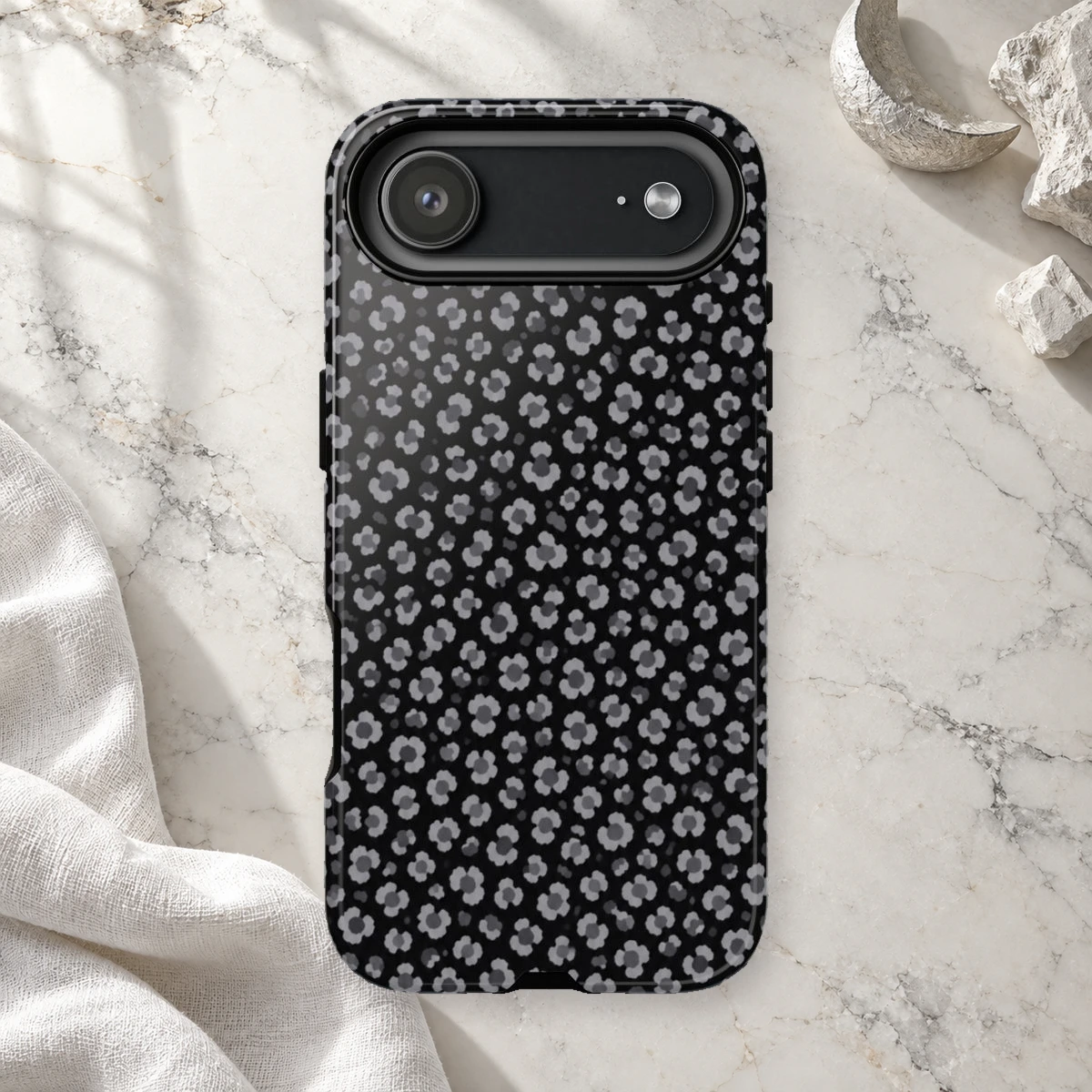 Black Leopard phone case print