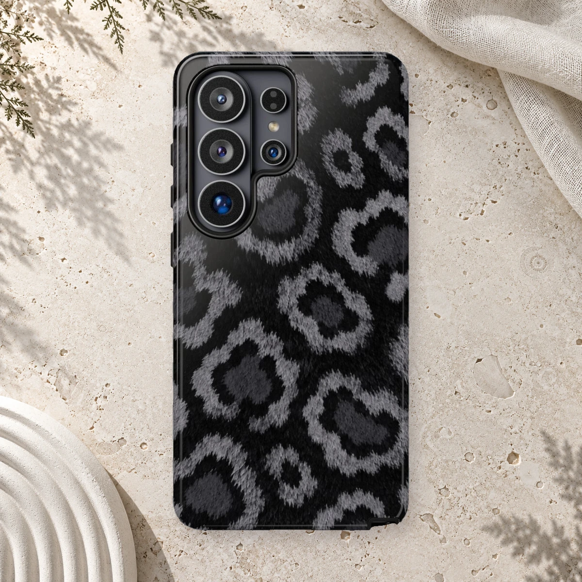Black Leopard phone case print