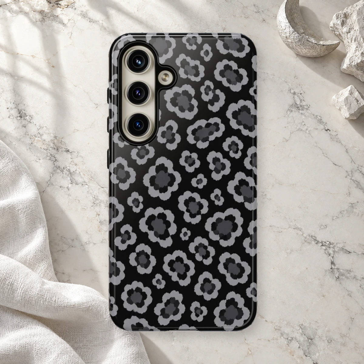 Black Leopard phone case print