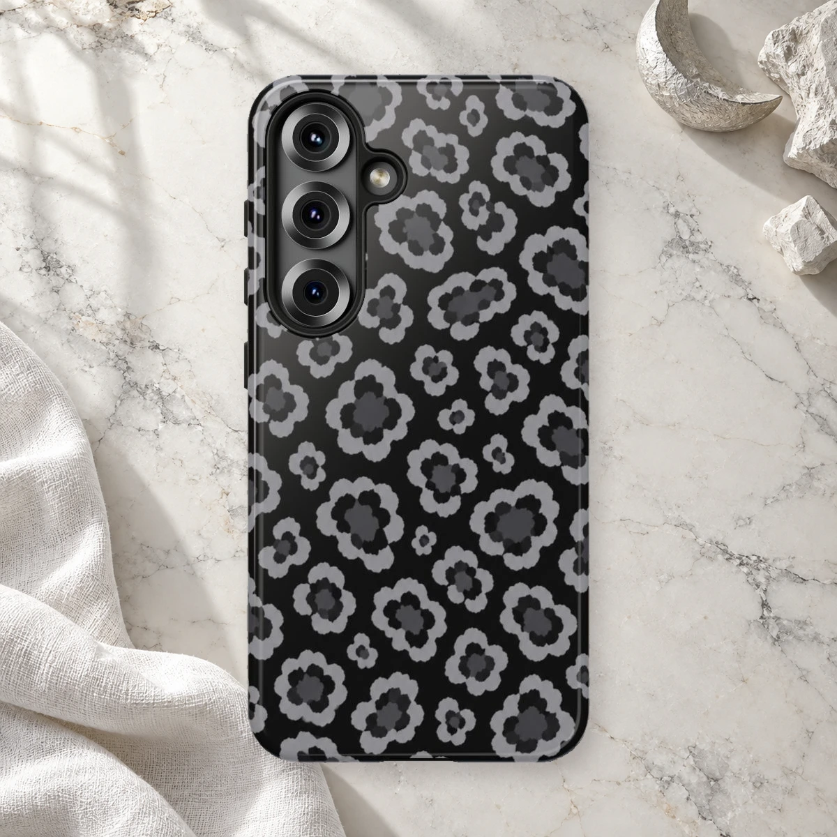Black Leopard phone case print