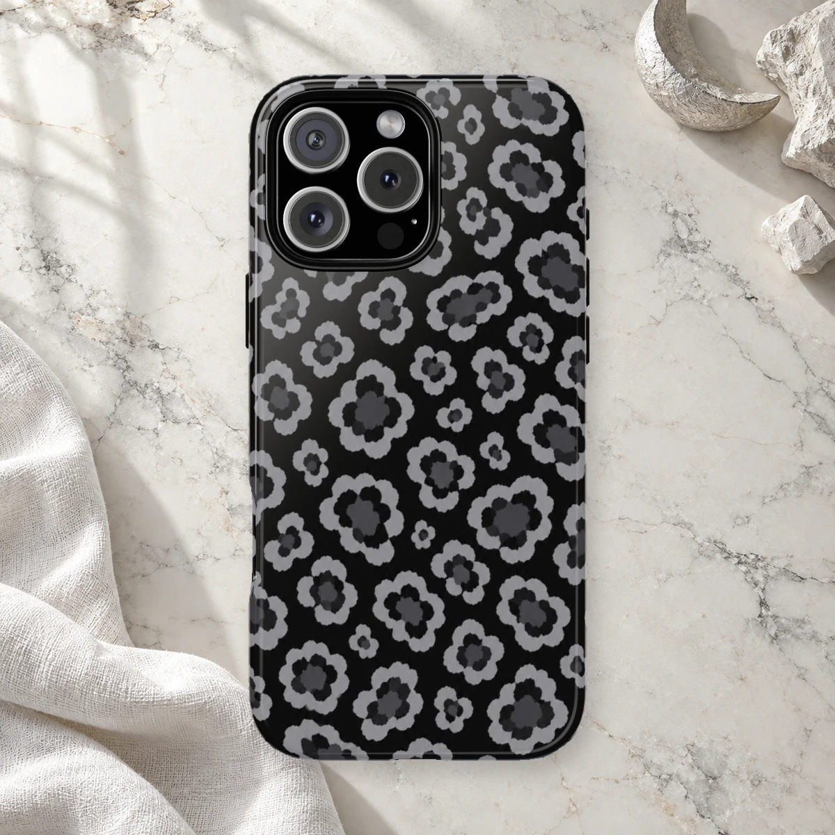 Black Leopard phone case print