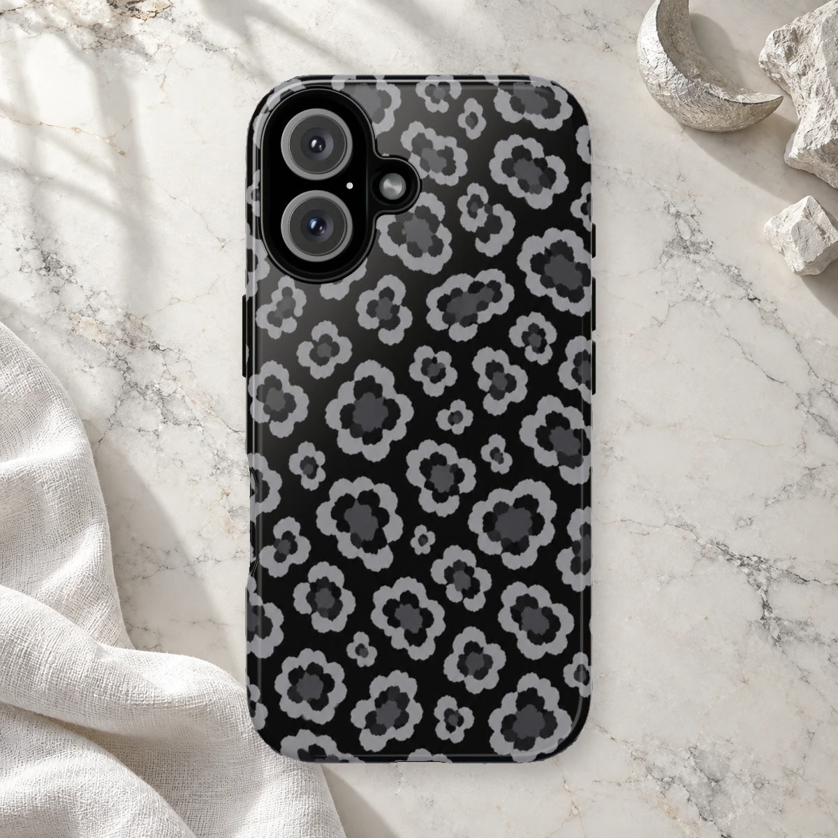 Black Leopard phone case print