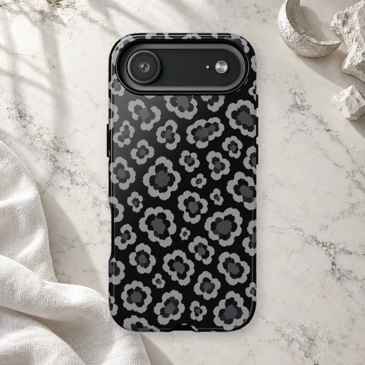 Black Leopard phone case print