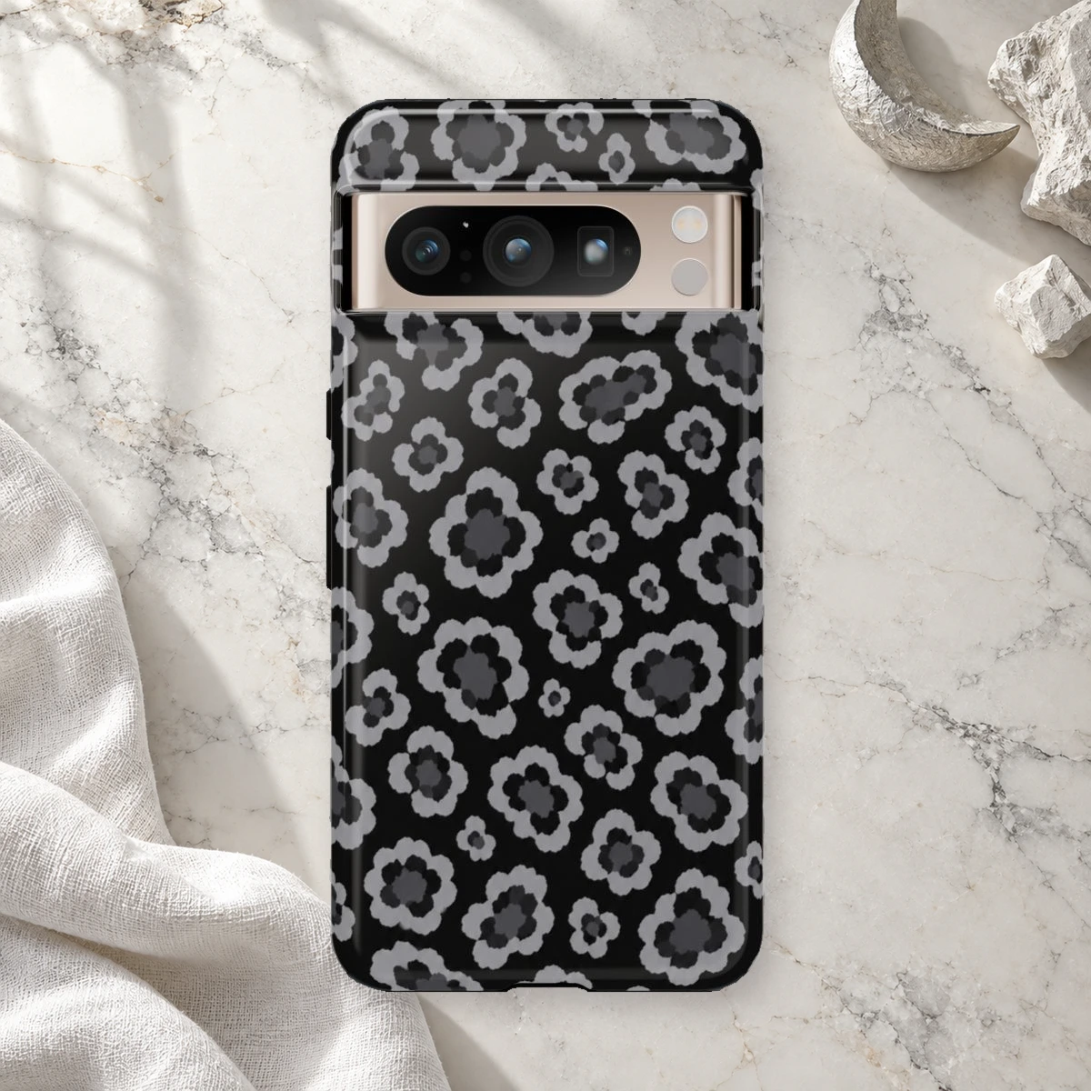 Black Leopard phone case print