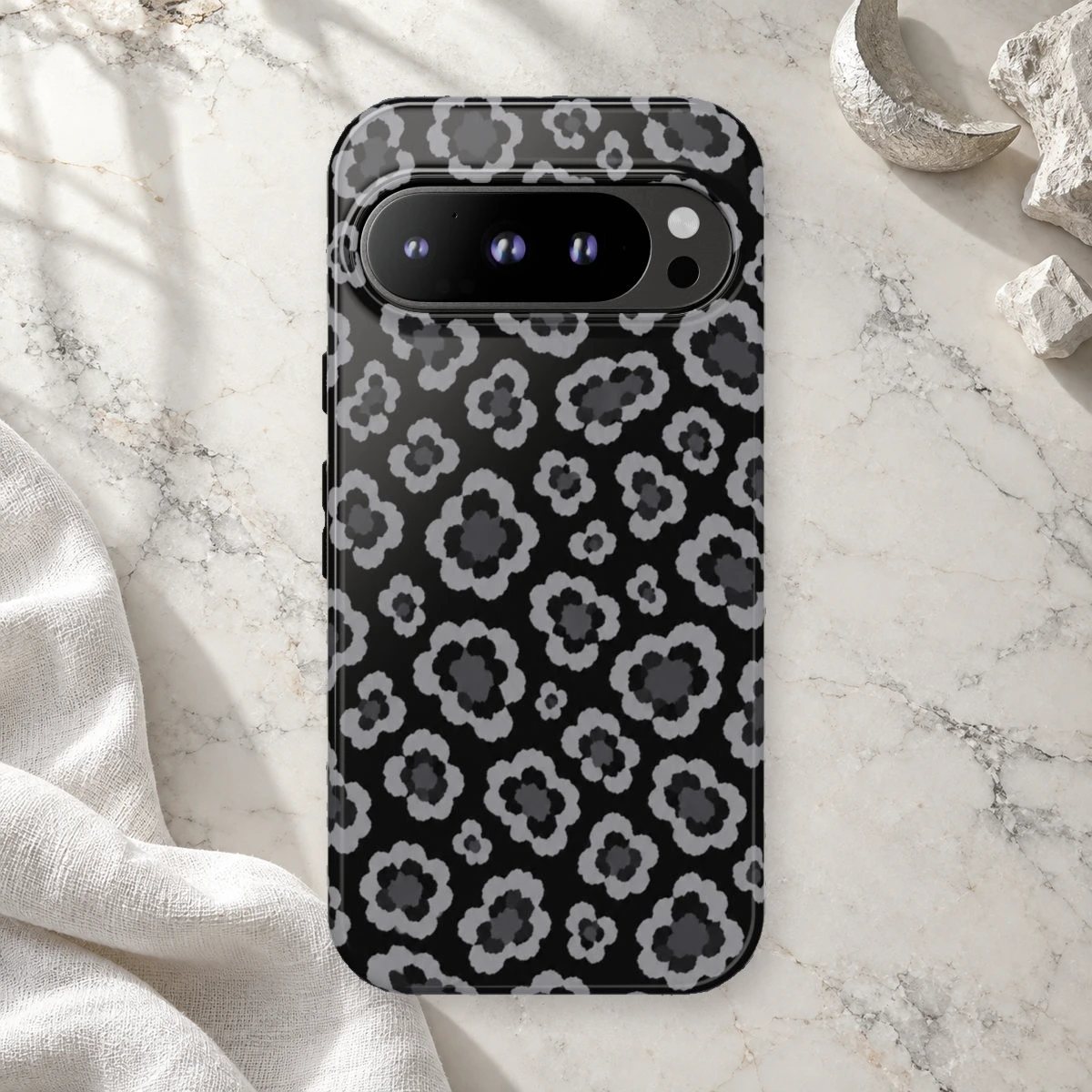 Black Leopard phone case print