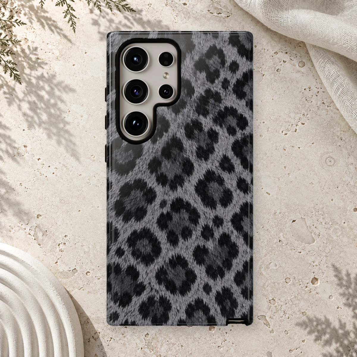 Black Leopard phone case print