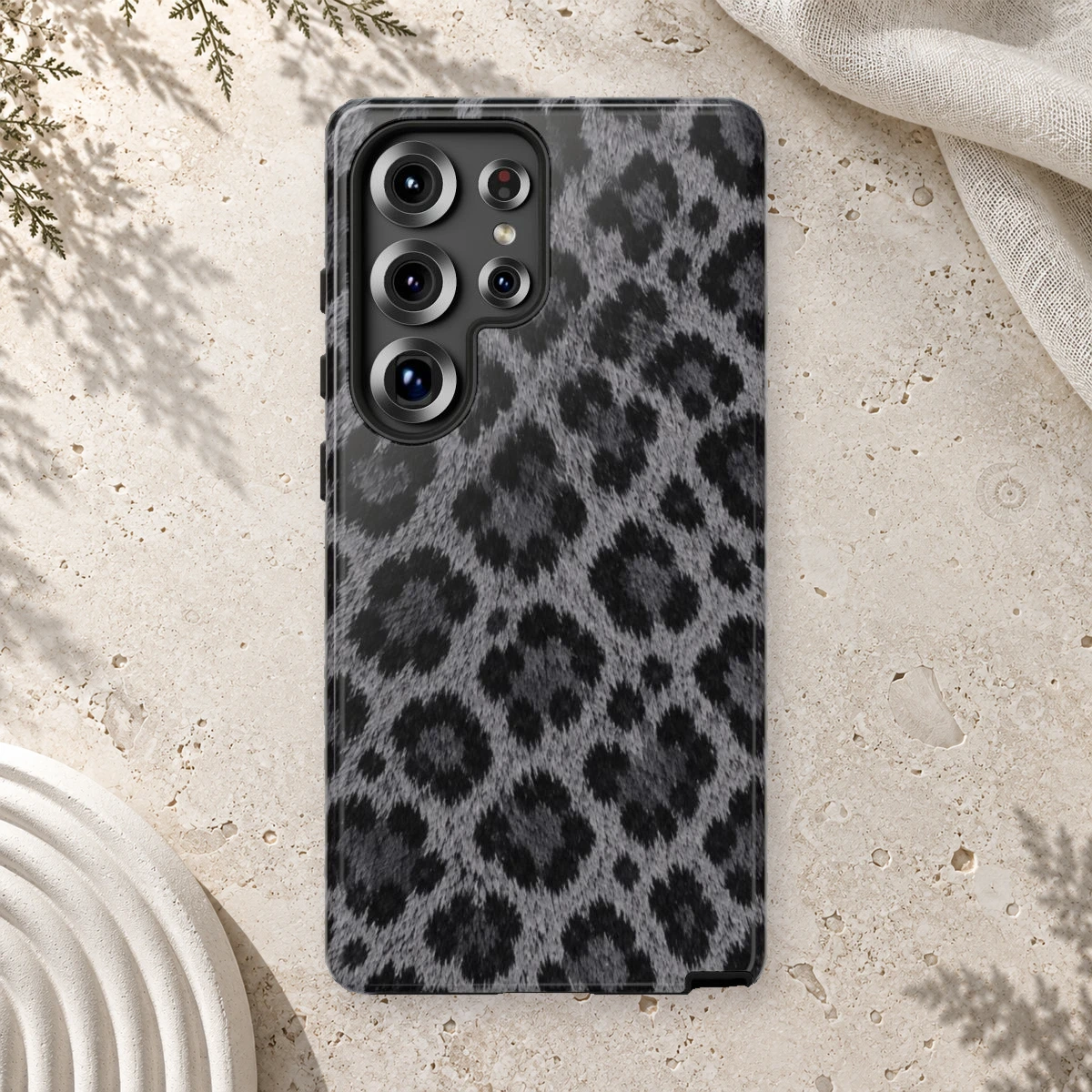 Black Leopard phone case print