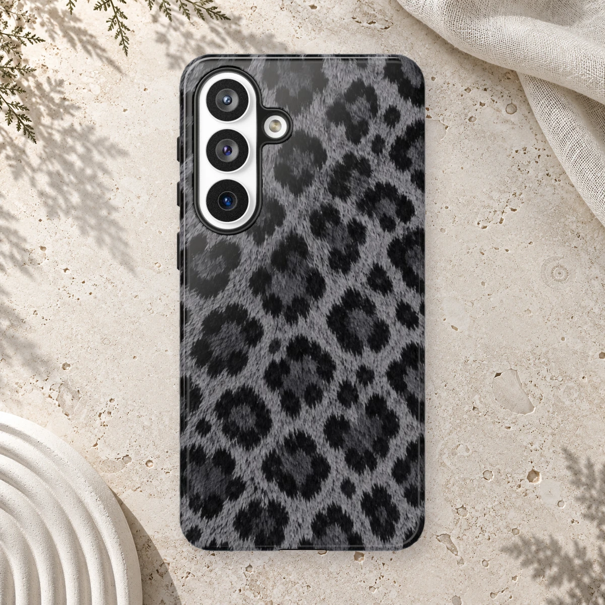 Black Leopard phone case print