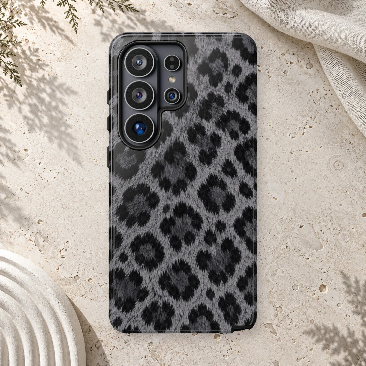 Black Leopard phone case print
