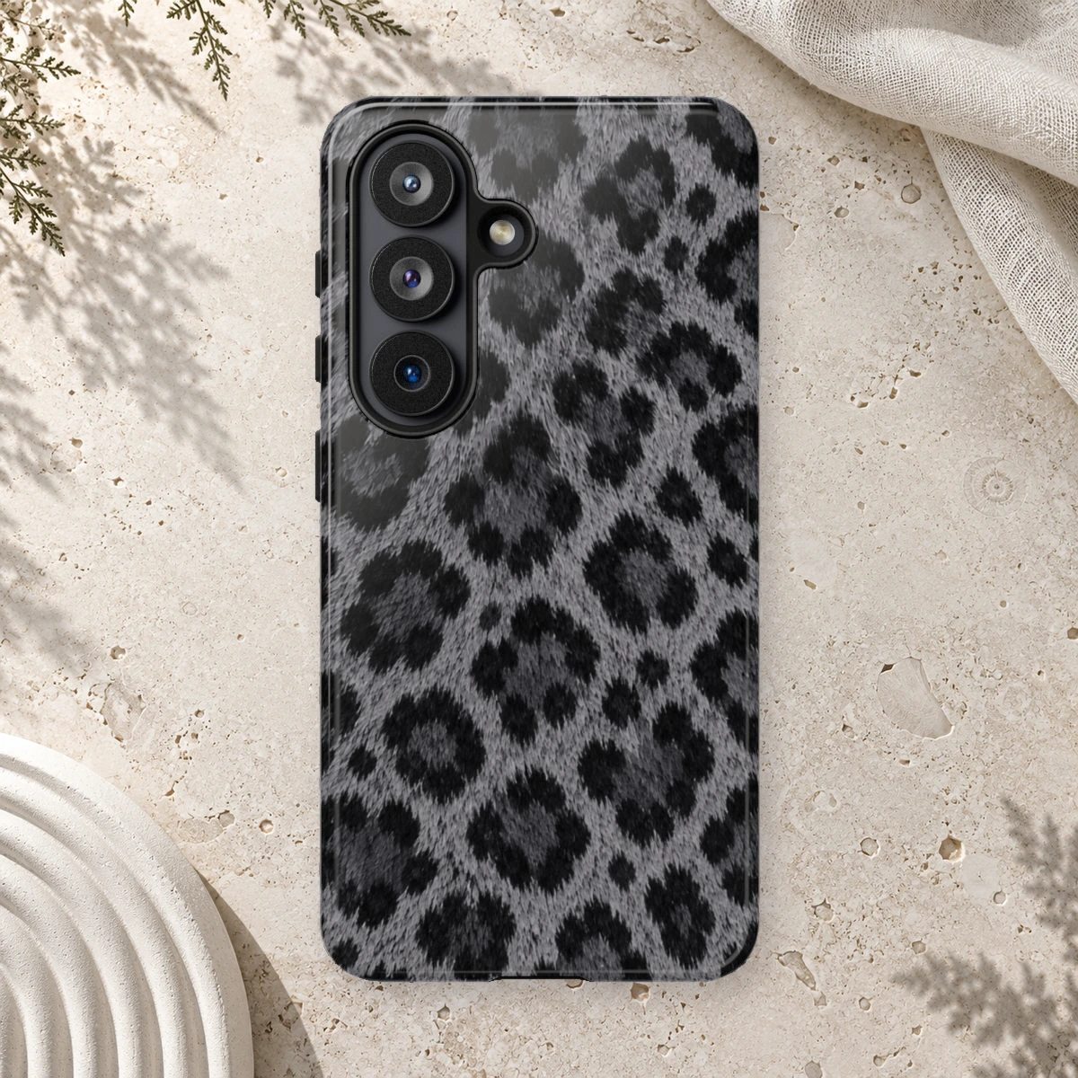 Black Leopard phone case print