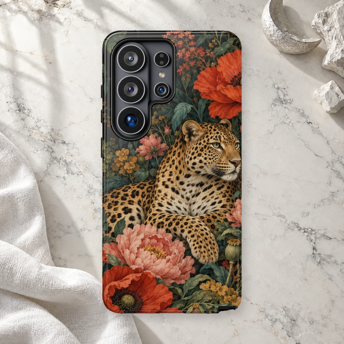 Statement Leopard phone case print