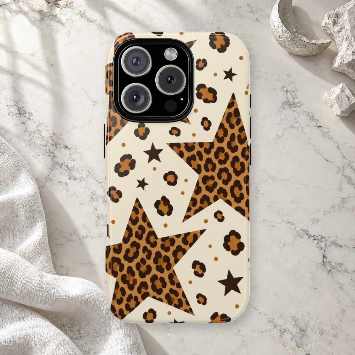Statement Leopard phone case print