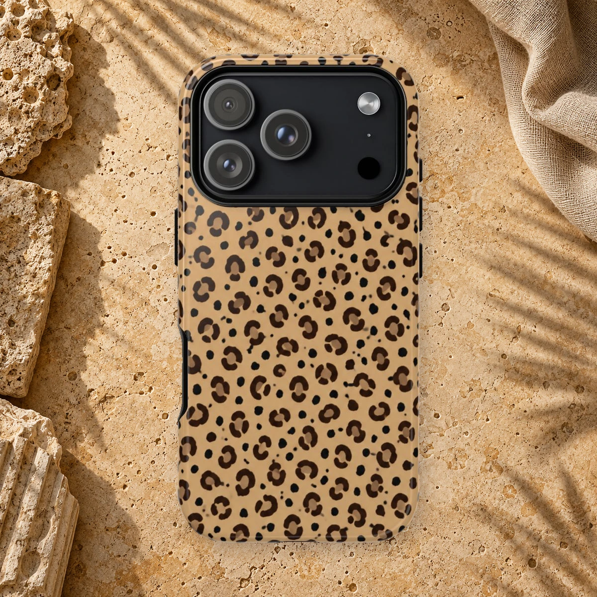 Classic Leopard phone case print