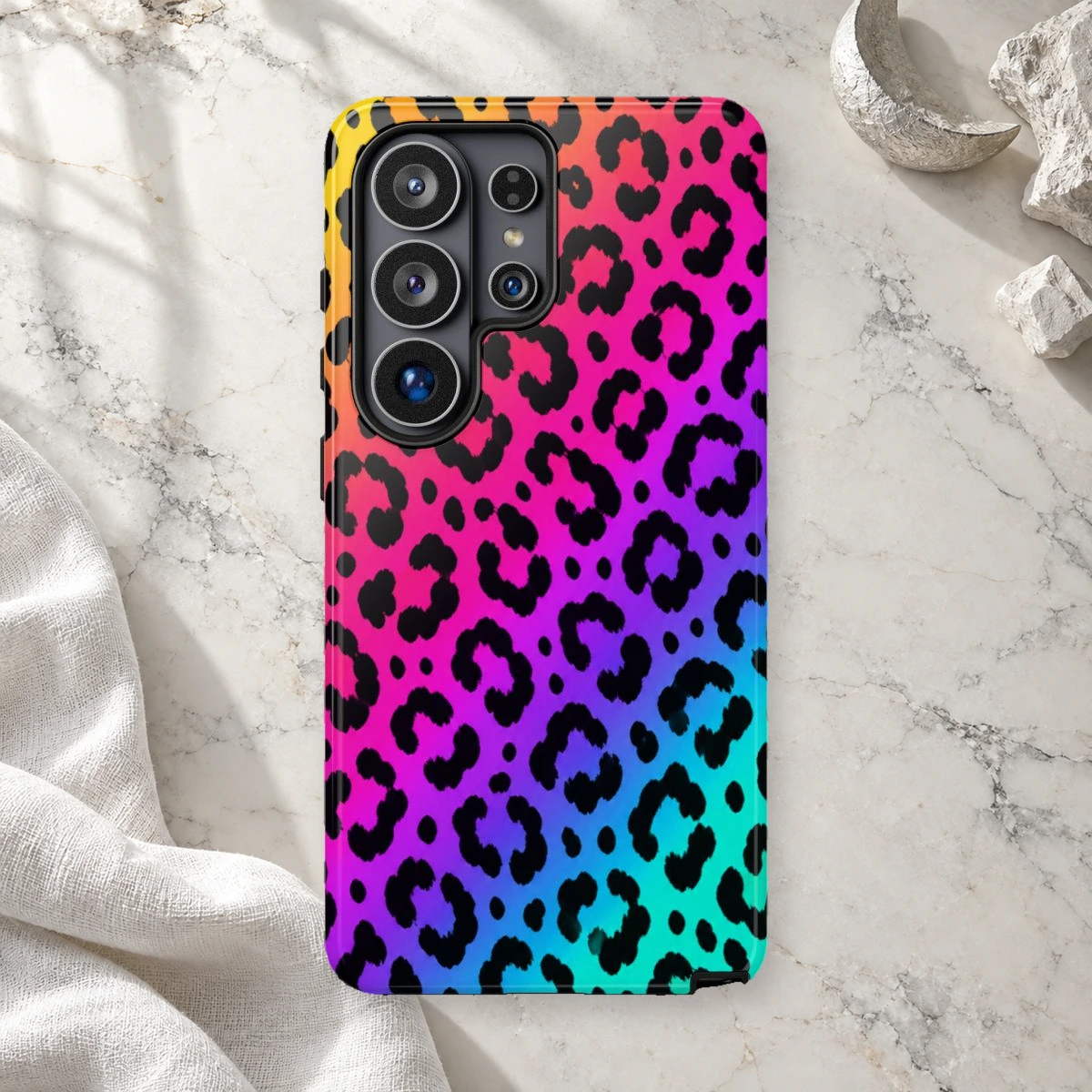 Statement Leopard phone case print