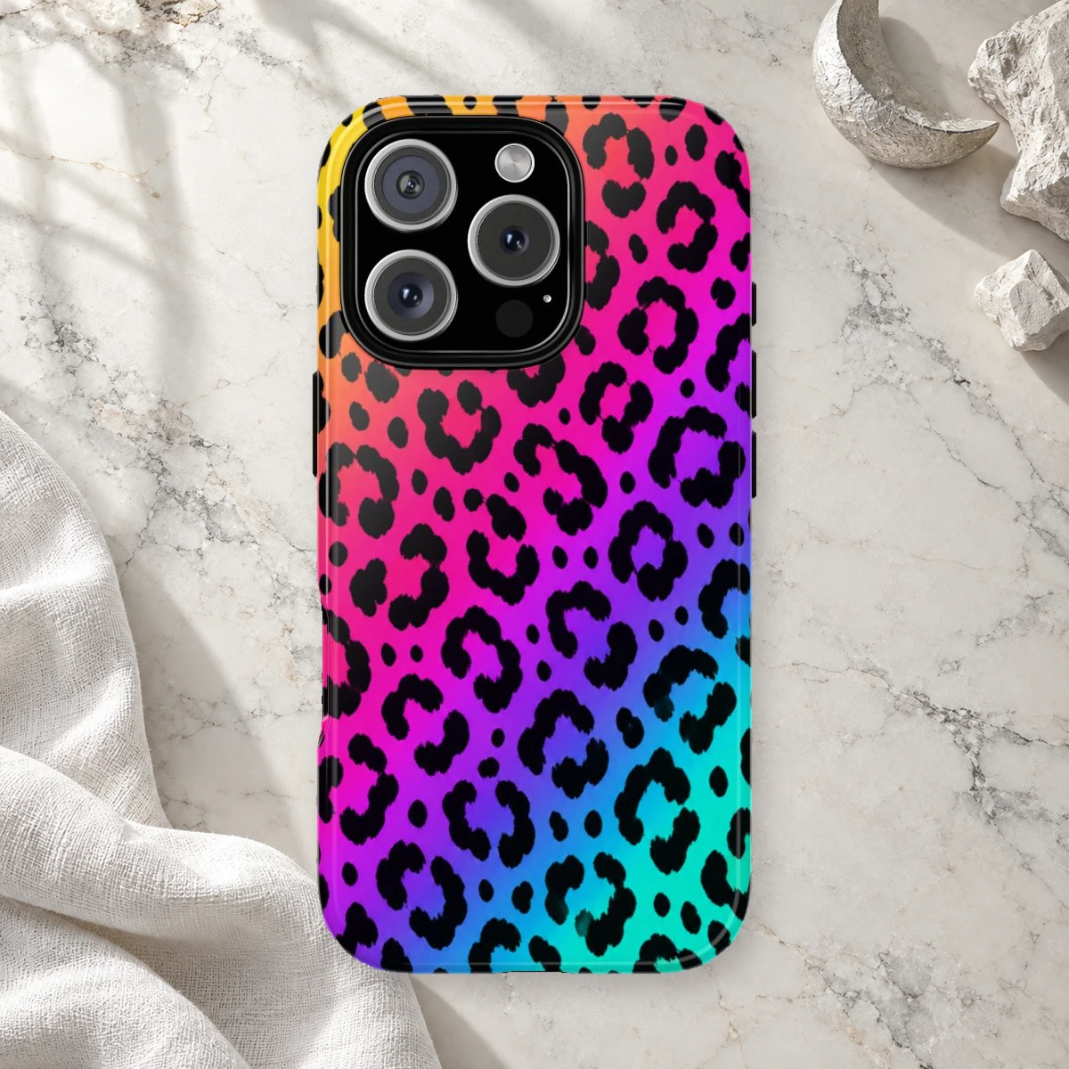 Statement Leopard phone case collection