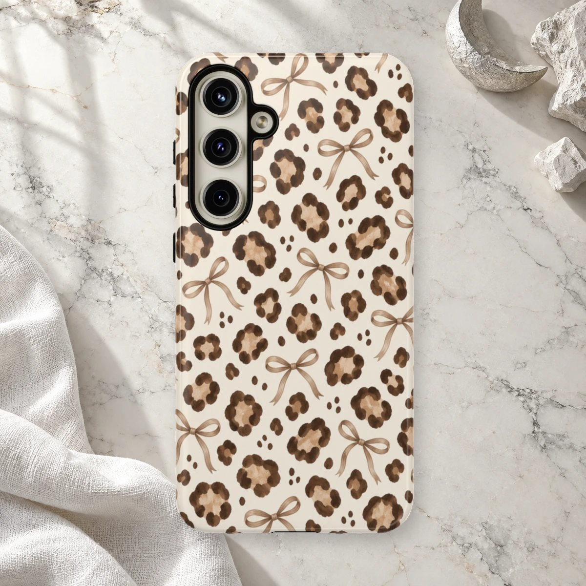 Statement Leopard phone case print