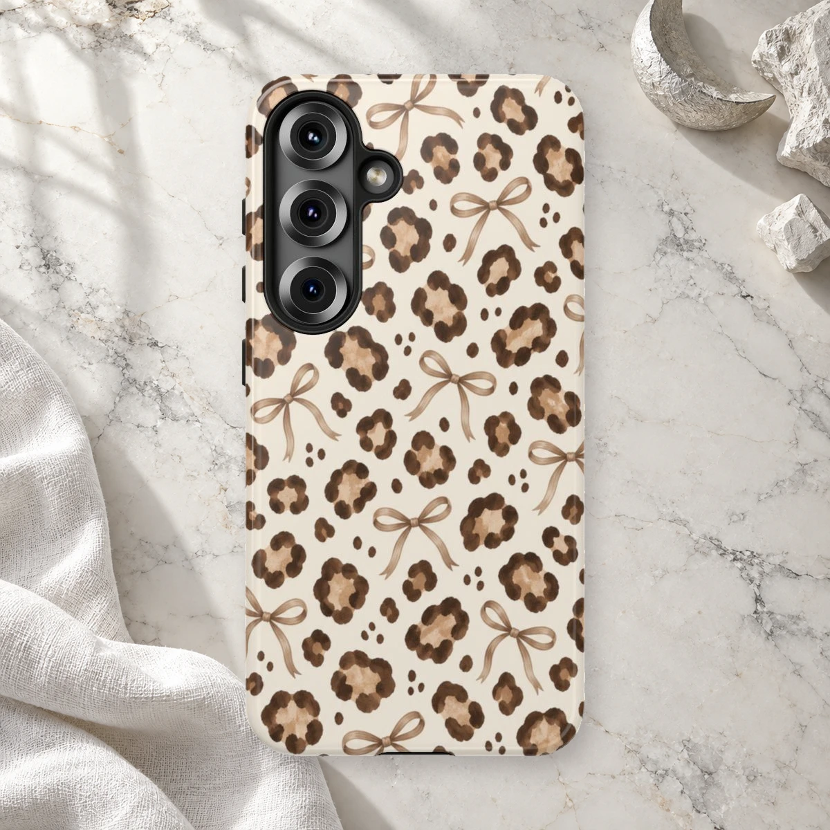 Statement Leopard phone case print