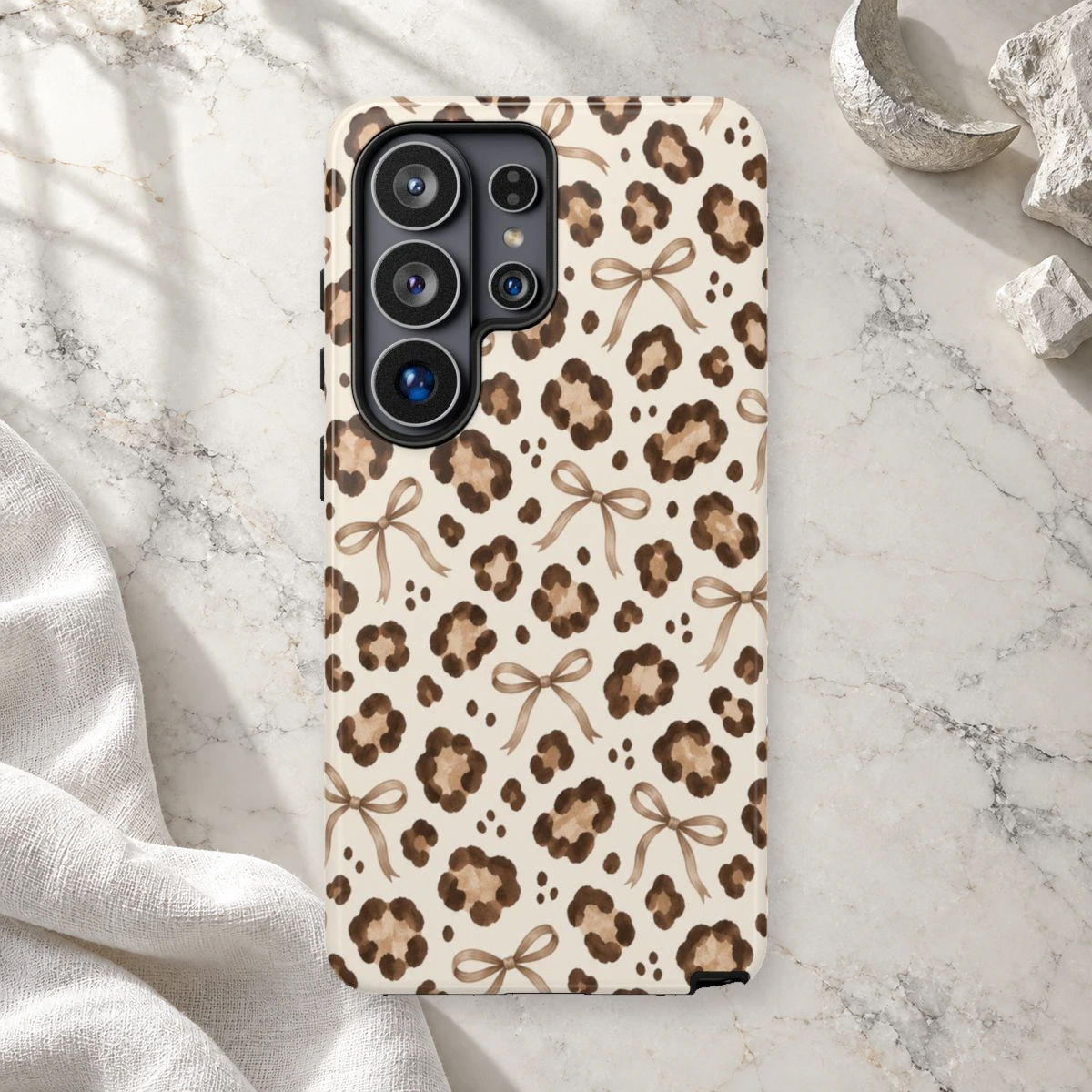 Statement Leopard phone case print