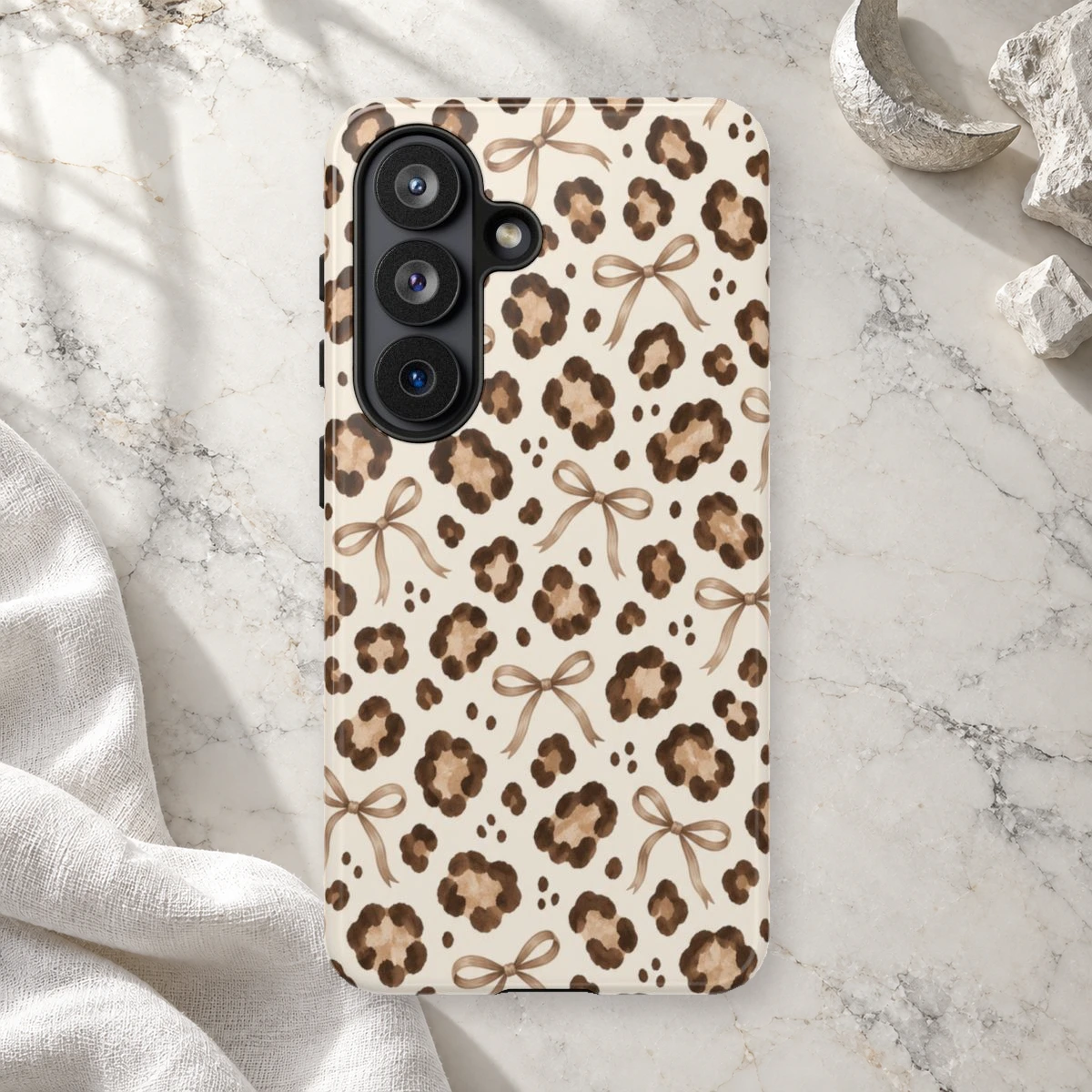 Statement Leopard phone case print