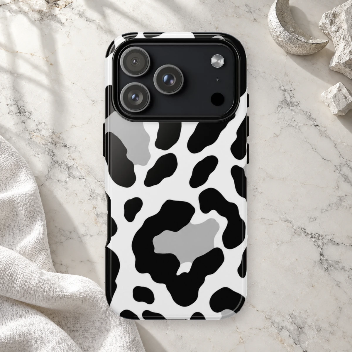 White Leopard phone case print