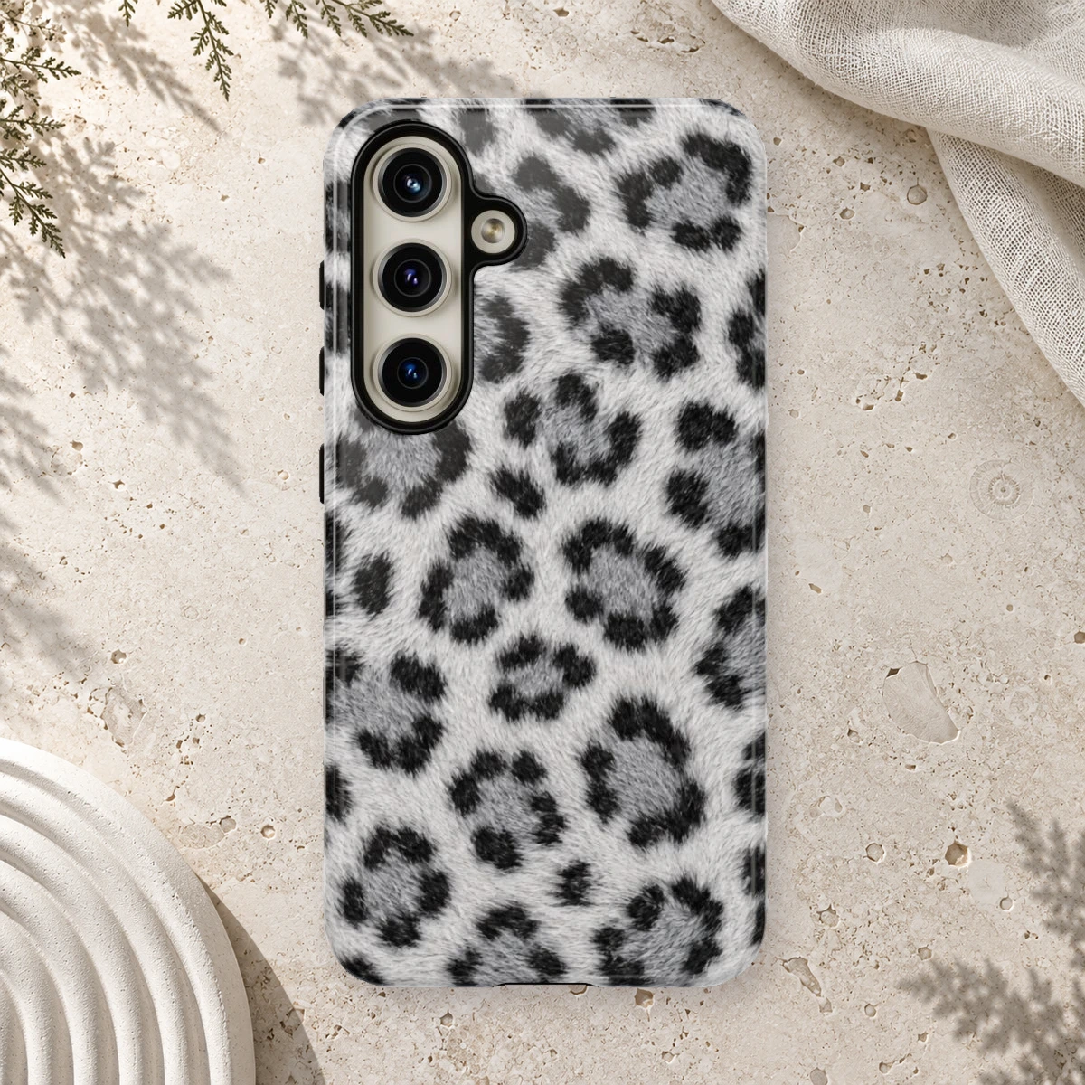 White Leopard phone case print