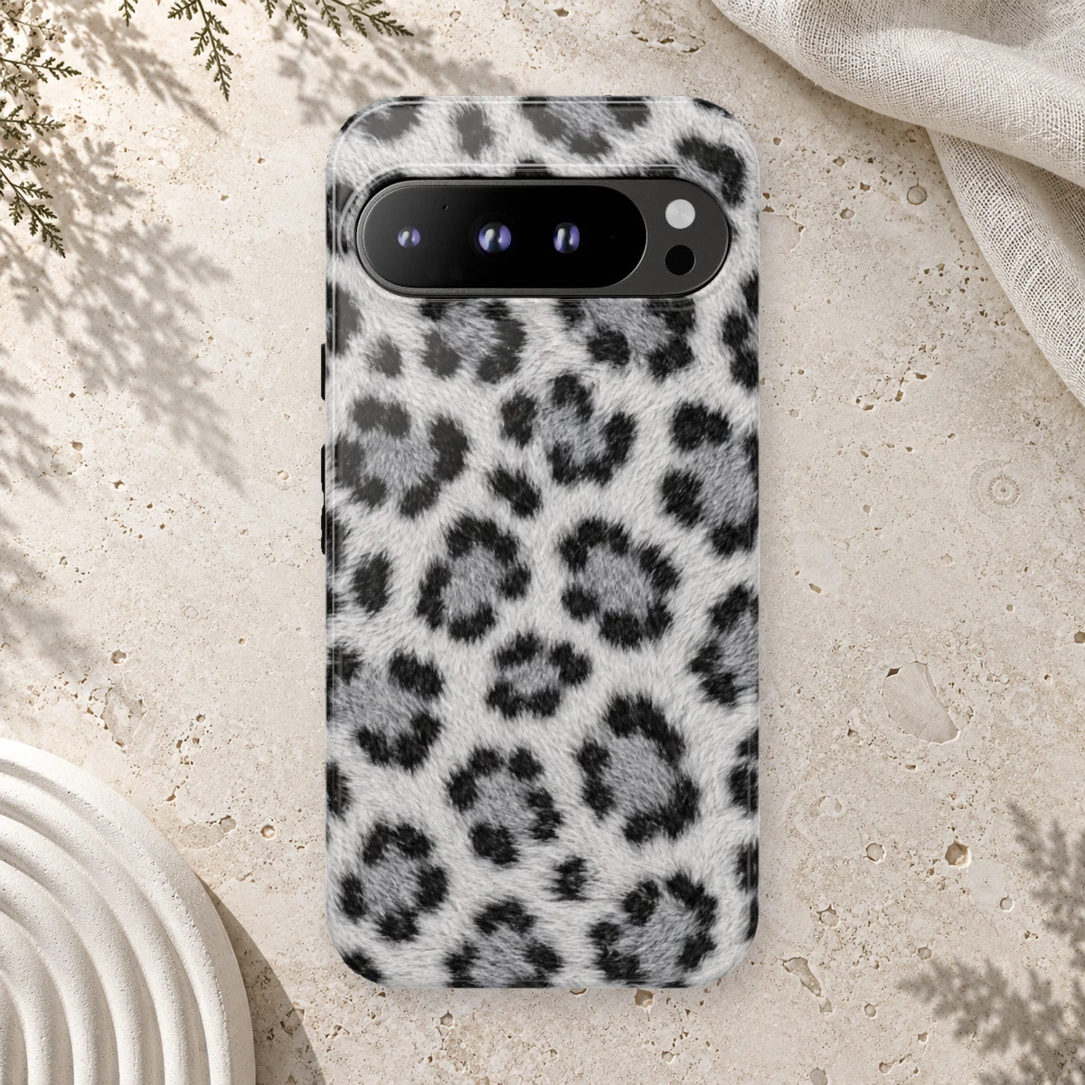 White Leopard phone case print