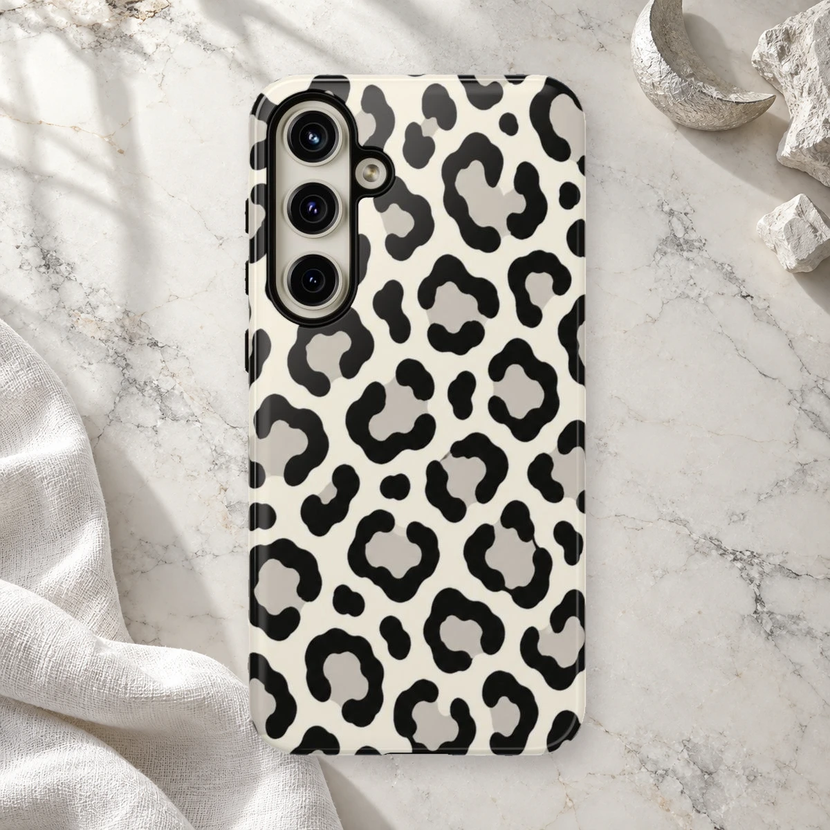 White Leopard phone case print