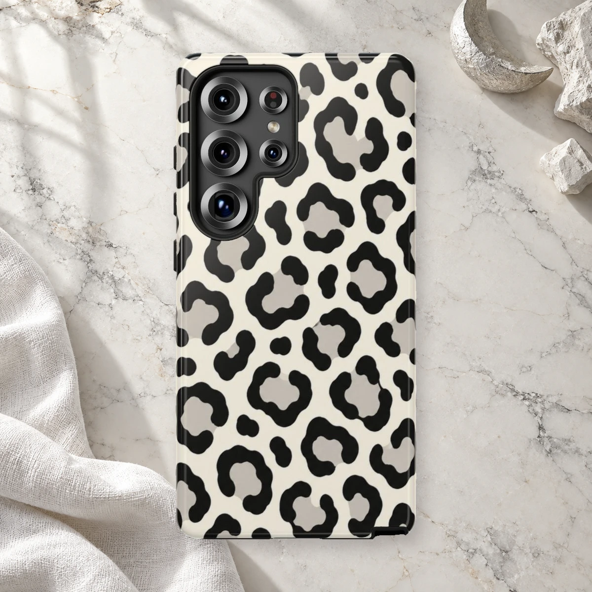 White Leopard phone case print