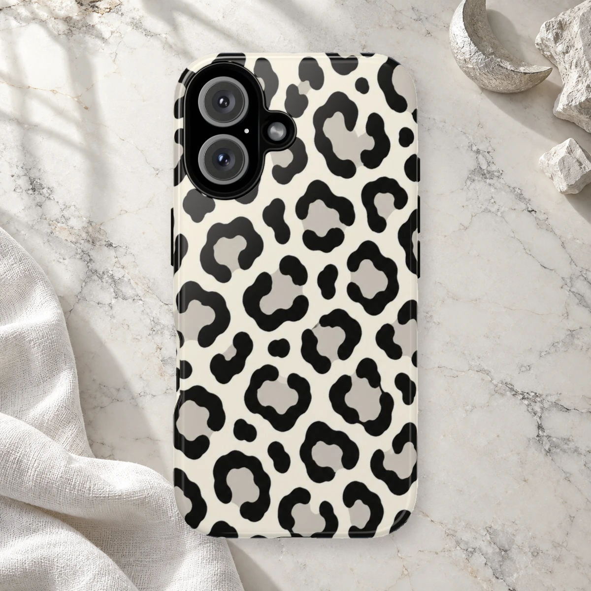 White Leopard phone case print