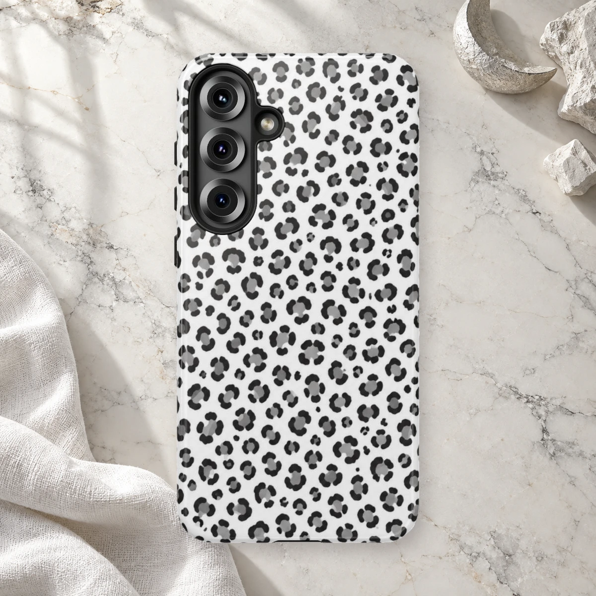 White Leopard phone case print
