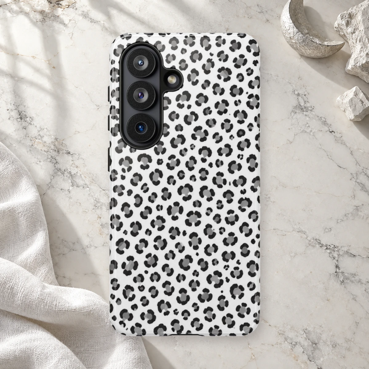 White Leopard phone case print
