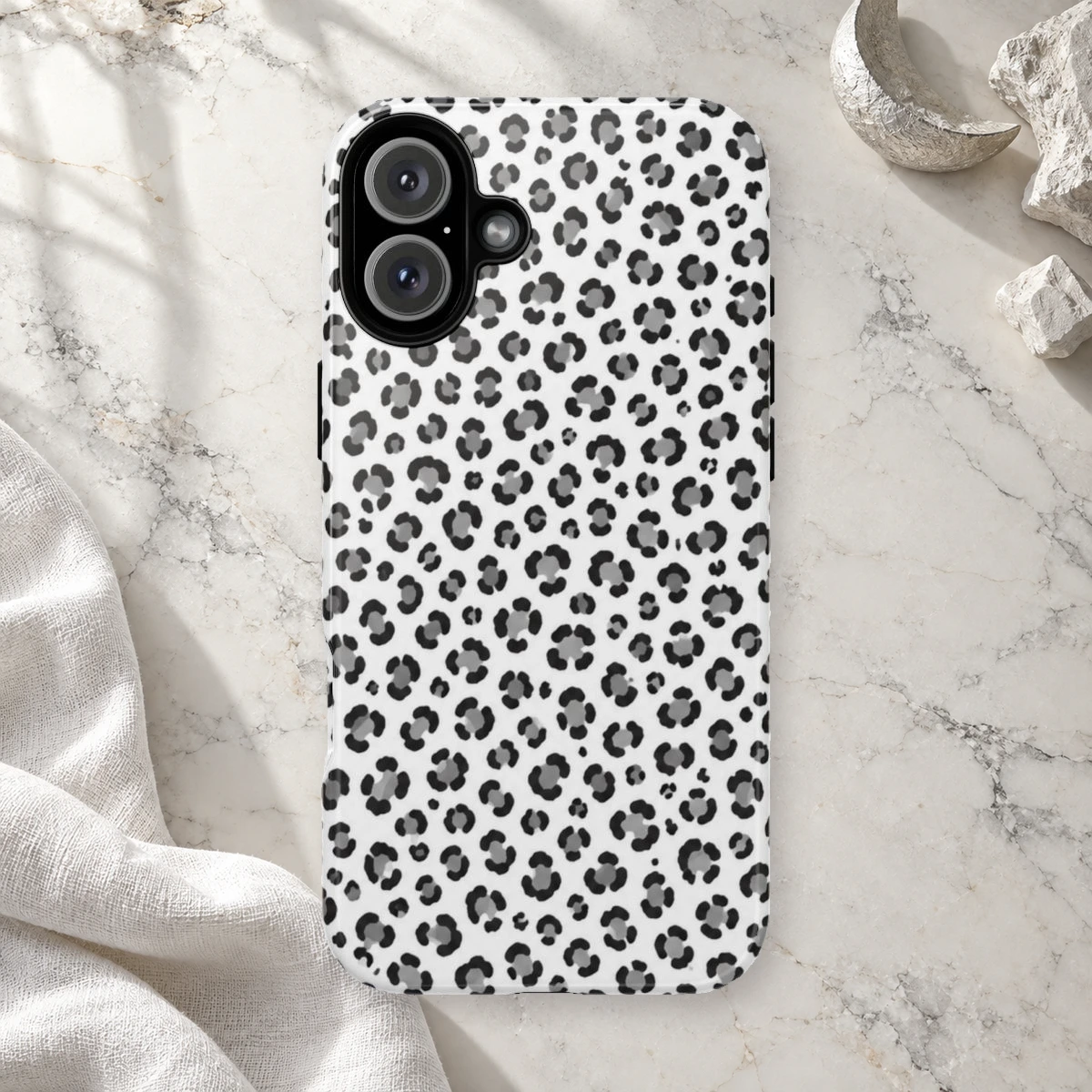 White Leopard phone case print