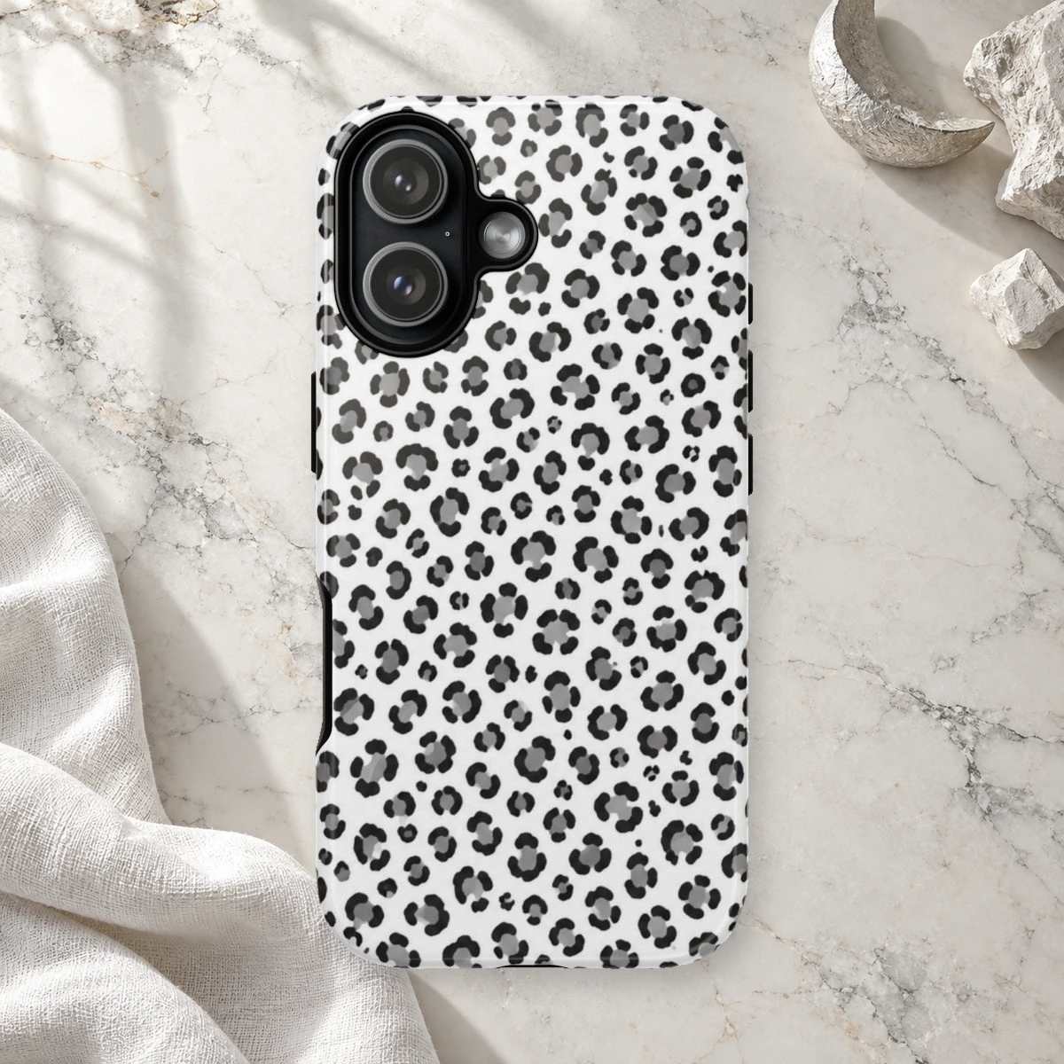 White Leopard phone case print
