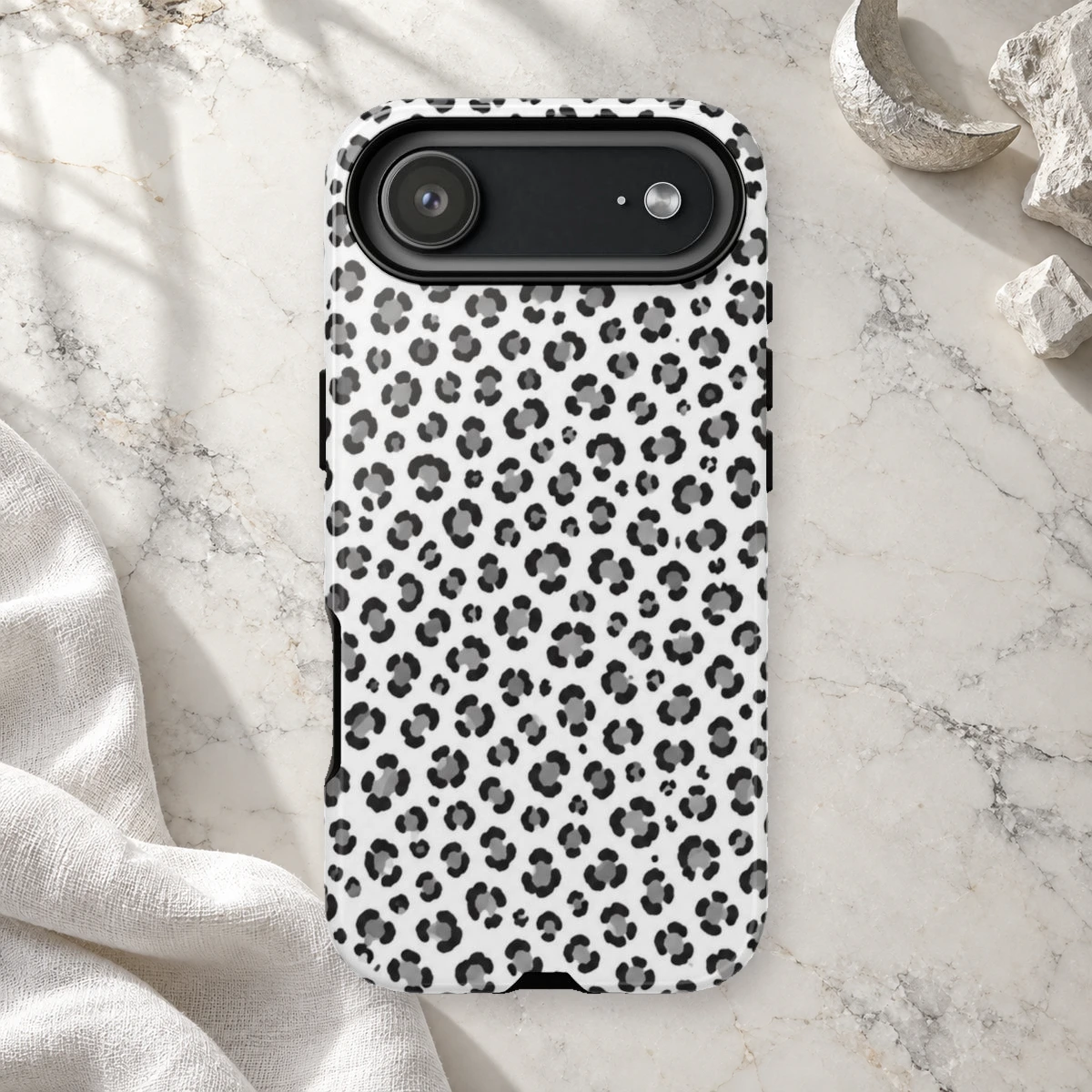 White Leopard phone case print