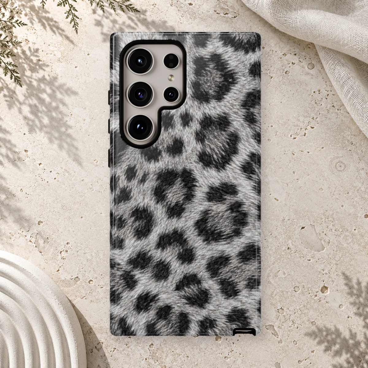 White Leopard phone case print