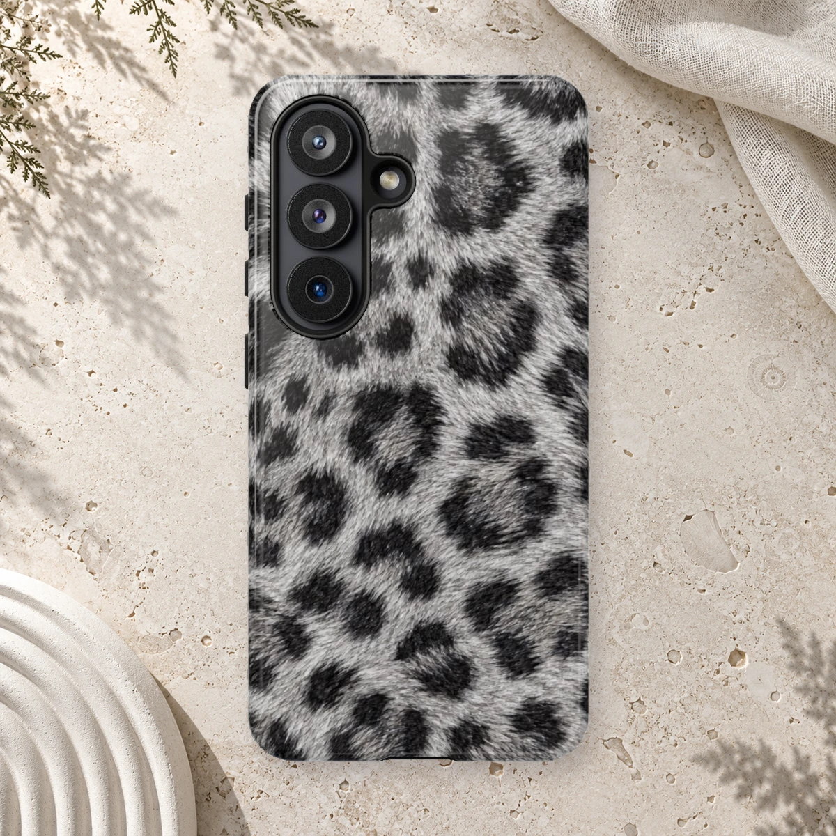 White Leopard phone case print