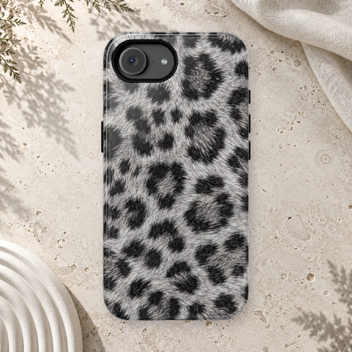 White Leopard phone case print